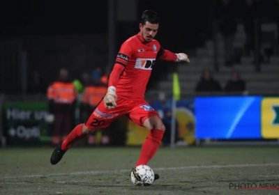 Moet AA Gent hem het vertrouwen geven? "Thoelen deed het goed, je kan hem dat niet aanrekenen"