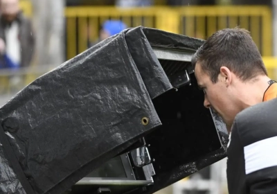 Ook Coucke heeft zijn mening over videoref in Club-STVV... En u kan kiezen tussen de serieuze en - euh - minder serieuze