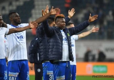 ? De Ghelamco Arena daverde na affluiten, bekijk de impressionante Viking Clap van spelers én fans