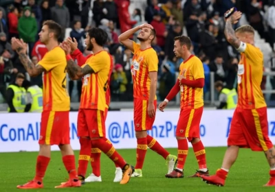 ? Nieuwbakken coach Gattuso lijdt meteen eerste puntenverlies met Milan bij rode lantaarn door geweldige goal van de doelman in ultieme slotfase