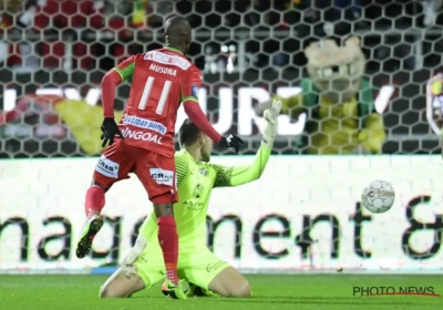 Van Crombrugge krijgt lof van Musona: "Hij liet me geen enkele optie"