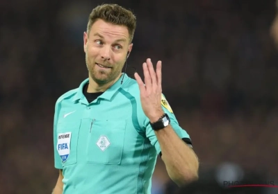 Nederlandse scheidsrechter over VAR: "Voor dat schermpje staan is een mindfuck"