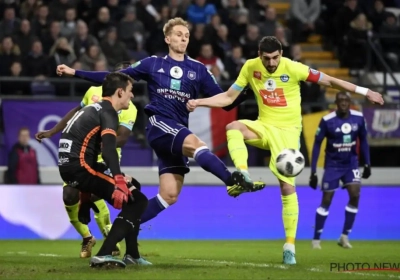 Slecht nieuws bij AA Gent: sterkhouder moet kruis maken over de rest van het seizoen en ziet WK in rook opgaan