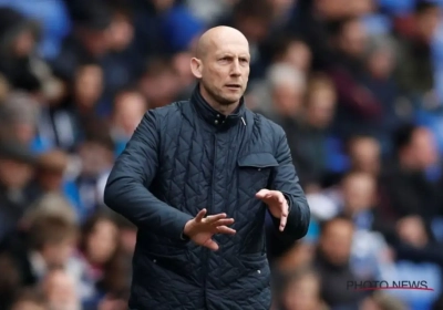 🎥 Feyenoord-fans wachten spelersbus op na debacle tegen Ajax