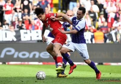 Alexander Maes liet zich niet van de wijs brengen door den Bosuil: "Tribune indrukwekkender dan het publiek"