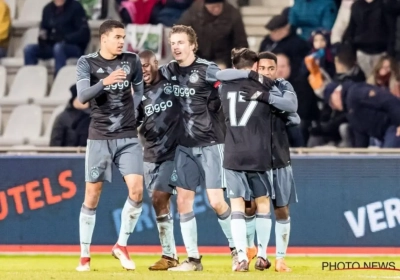 🎥 1-2 voor in 95ste minuut: Youngster kan tranen niet inhouden nadat hij alsnog verliest