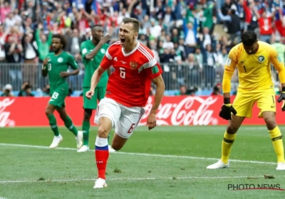 Het WK is begonnen! Russen dankzij invaller Cheryshev ruim voorbij krasselende Saoedi's