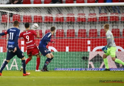 Doelman Bostyn zorgt met kopbal voor assist in dol slot van Essevee - Moeskroen