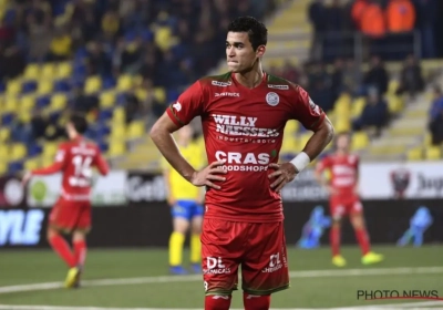 Na Dury en Bongonda trekken supporters Essevee neutraliteit arbitrage in vraag: "Verbijstering, er ver over" en "Er wordt opnieuw met voeten van de fans gespeeld"