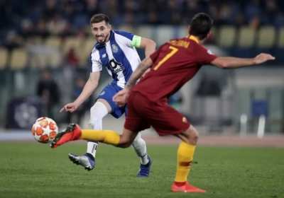 Nóg een comeback: Porto stoot ten koste van Roma door na verlengingen én late VAR-penalty