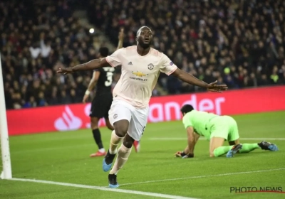 ? Wat een plottwist! Lukaku straft blunders van PSG genadeloos af, VAR-penalty in laatste minuut maakt stunt compleet voor Man United