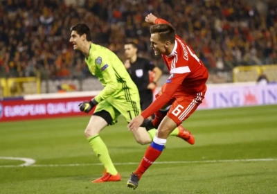 De buitenlandse pers zag Hazard als verlosser en "een enorme blunder van Courtois die aan een ongelukkig seizoen bezig is bij Real"