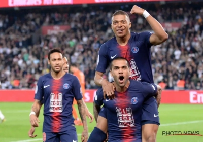 🎥 Recordman Mbappé en comeback kid Neymar kleuren het titelfeestje van PSG