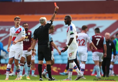 Benteke krijgt de wind van voor van zijn trainer: "Dit is niet goed te praten!"
