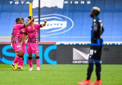 Meteen een verrassing op de eerste speeldag! Club Brugge onderuit na blunder van Mechele