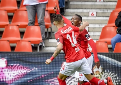 Standard en Zulte Waregem delen de punten en daar mag vooral Zulte blij mee zijn