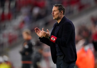 Brian Priske legt de vinger op de wonde en wijst naar de defensie van Antwerp