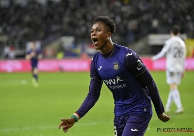 Zirkzee, Raman én Kouamé aan het kanon tegen Eupen: "We wisten dat doelpunten niet konden uitblijven"