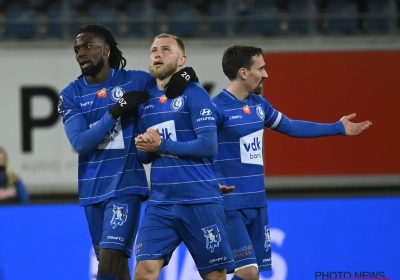 "Zulte Waregem meldt zich voor AA Gent-middenvelder"