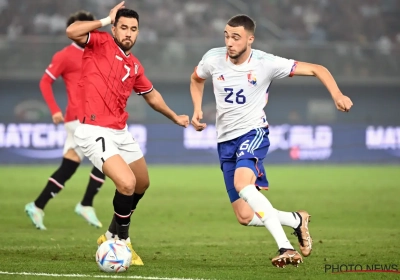 Martinez verkiest Debast boven Dendoncker: "Hij heeft het profiel voor die positie"