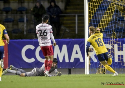 Vertessen drukt meteen z'n stempel met 2 assists in competitiedebuut: "Er is geen beter gevoel"
