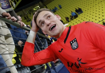 Verbruggen held van de avond met twee wereldreddingen: "Ik moet de keeper van Cercle een berichtje sturen"