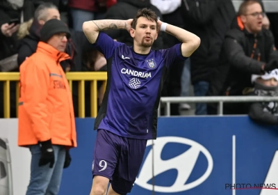 Bij afwezigheid van Slimani toont Raman zijn waarde, maar stelt ook verwachtingen bij: "Dat ga ik niet doen"