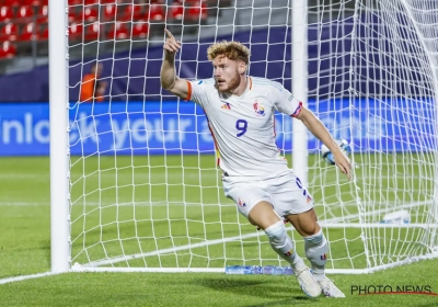 'Afwezig op training: Nieuwe opportuniteit voor Yorbe Vertessen op zoek naar speelminuten'