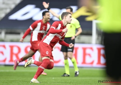 Top 6 quasi binnen: Ejuke en Ondrejka zorgen voor eenvoudige Antwerpse zege tegen STVV