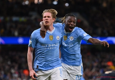 Wat als Kevin De Bruyne nog langer dan gepland blijft bij Manchester City? "Als ze willen praten, kunnen we dat doen"