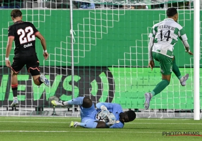 Bekritiseerde doelman is meteen man van de match én komt met ferme verwittigingen