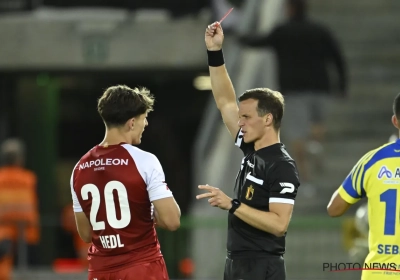 🎥 Het omslagpunt in Zulte Waregem - STVV in beeld: strenge rode kaart of niet? 