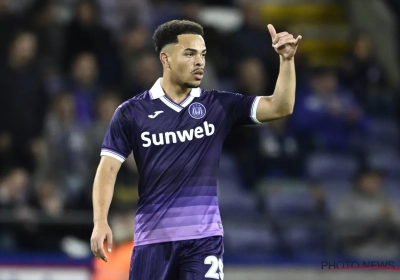 Zelfs niet op de bank: wat is er aan de hand met Mario Stroeykens?