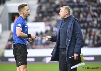 Vandenbroeck laat zich scherp uit over die ene fase: "En toen ging de paraplu van de ref open"