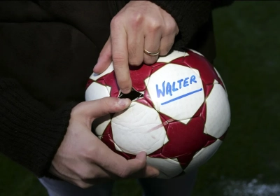 🎥 Zondag onvermijdelijk terugdenken aan één van de merkwaardigste momenten ooit in het Belgisch voetbal