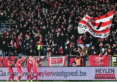 Vernieuwde Bosuil wordt feestelijk ingehuldigd met droge 3-0 tegen zwak Racing Genk