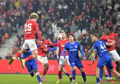 Het loopt helemaal uit de klauwen: Ultra's Standard dringen kleedkamers binnen