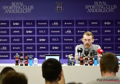 "Hoelang ik hier ga zitten? 20 minuten zeker?" Still grapt over toekomst ... en wat met zijn broer?