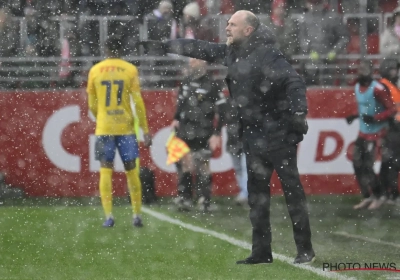 Oosting wijst naar twee fases (en twee spelers) waar het misloopt in nieuwe Antwerpse nederlaag