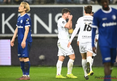 Is het opvallende zegegebaar van Dante Vanzeir een prikje naar ex-coach? Spits legt uit