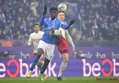 LIVE: Racing Genk en Standard beginnen eraan!