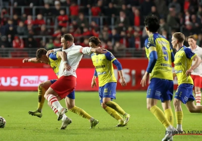 LIVE: Geen licht meer... Antwerp-STVV lag even stil!