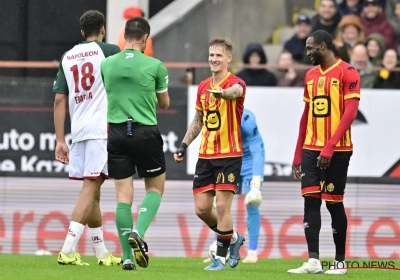 🎥 Opvallend moment met scheidsrechter Jasper Vergoote zorgt voor hilariteit tijdens Mechelen-Zulte Waregem