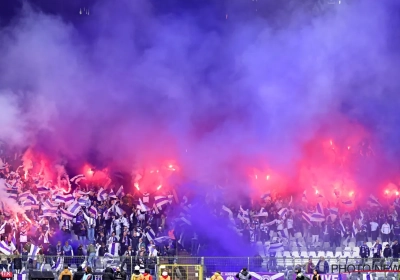 📷 Anderlechtsupporters maken het (te) bont: schrijffout, match stilgelegd en vlag Union in brand gestoken