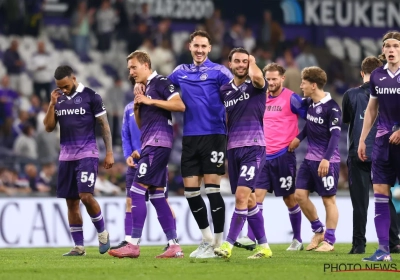 🎥 Tijdens Anderlecht-STVV: twee spelers uitgefloten in het Lotto Park