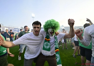 📷 Derde promovendus voor de Jupiler Pro League houdt veldbestorming ... op het veld van de tegenstander