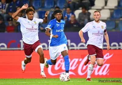 Genk-fans fluiten eigen aanvaller massaal uit: ploegmaats reageren