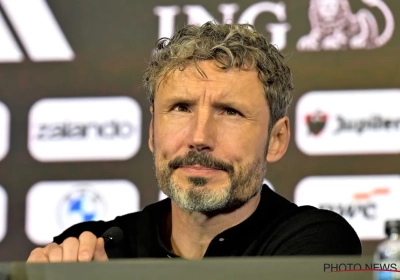 Van Bommel stelt twee spelers teleur: "Hij was het er niet mee eens, dat is goed"