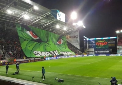 ? Supporters Zulte Waregem komen met prachtige tifo en bijzonder stevig signaal voor derby tegen KV Kortrijk