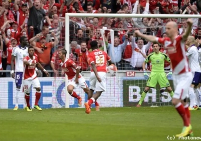 Standard slaat Anderlecht uit titelkoers